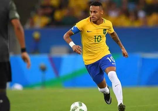 2025／26赛季英超：谣言终止符？马雷斯卡直面离队传闻（2025／26英超赛季：马雷斯卡正面回应离队传闻，流言就此打住？）