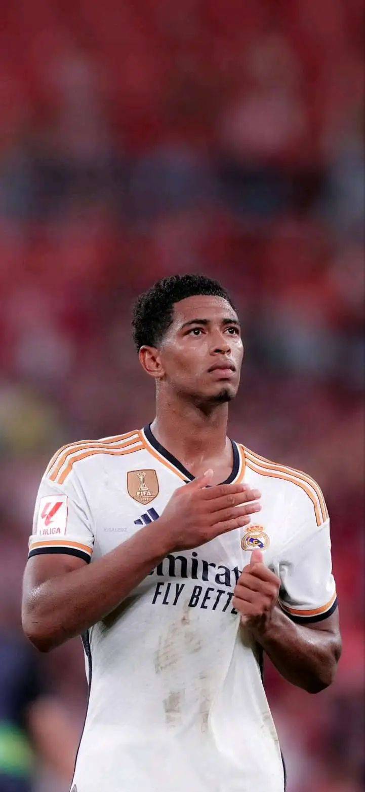 邮报：犯罪团伙盯上了英超球星及其家人，盗窃奢侈品换枪支（邮报：犯罪集团锁定英超球员及家属，窃取奢品换取枪械）