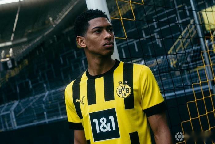 孔帕尼：球队处于困境时两名球员挺身而出，这就是我们的实力