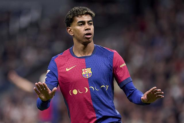 海纳谈于帕续约：以他目前表现，不奇怪其他俱乐部对他有兴趣（海纳谈于帕续约：以其当前表现，获其他俱乐部青睐并不意外）