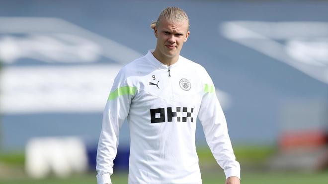 德转朱艺：黎巴嫩裁判组执法国安VS麦克阿瑟的亚冠联赛（朱艺：黎巴嫩裁判组将执法国安对阵麦克阿瑟的亚冠比赛）