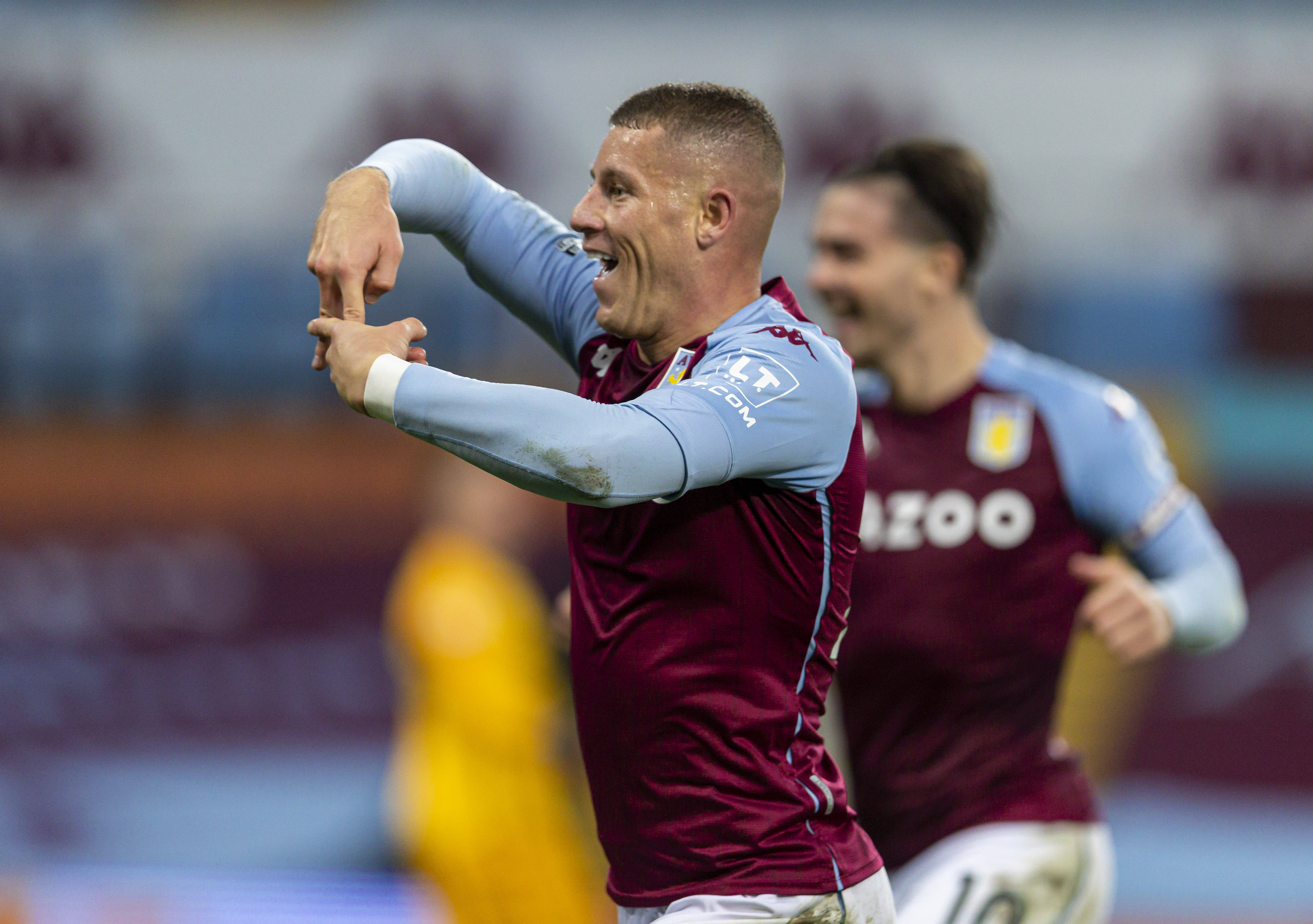 带大力神杯亮相，斯卡洛尼：上届决赛令人难忘，我们会再努力