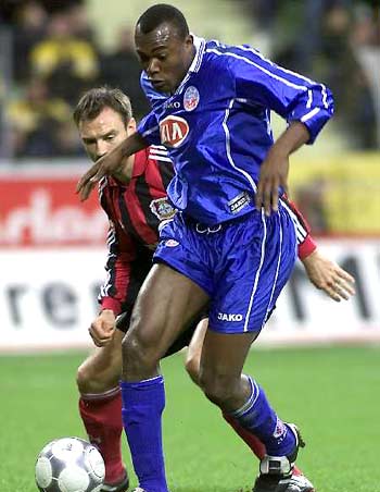 DO：蓝军曾经拒绝一家欧洲豪门对内托的询价，他不缺乏追求者