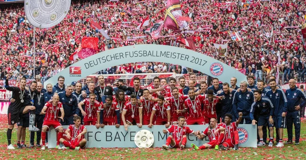 多纳鲁马：自豪能力压众多优秀门将获奖，盼在曼城获更大成功（多纳鲁马：为力压群雄捧杯感到骄傲，期待在曼城创造更大辉煌）