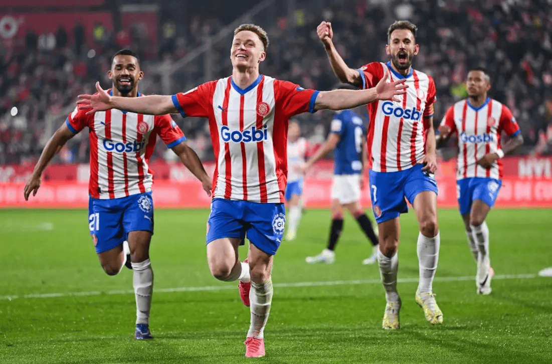 胡明轩缺席广东26分大胜江苏获2连胜 徐杰18+8引5人上双制胜