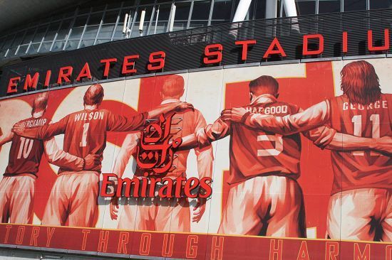 东体：国足广东冬训只练体能，海外拉练前往阿联酋或踢热身赛（东体：国足广东冬训专注体能，拟赴阿联酋海外拉练并可能进行热身赛）