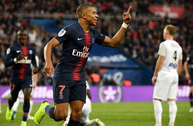 罗马诺：加纳乔仍渴望加盟切尔西，在等切尔西的报价